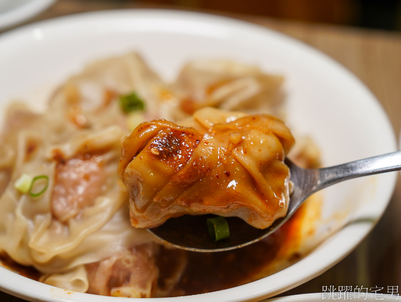 [永和美食]小本經營-這家永和蛋炒飯完全我的菜!  整個還原鼎泰豐排骨蛋炒飯!