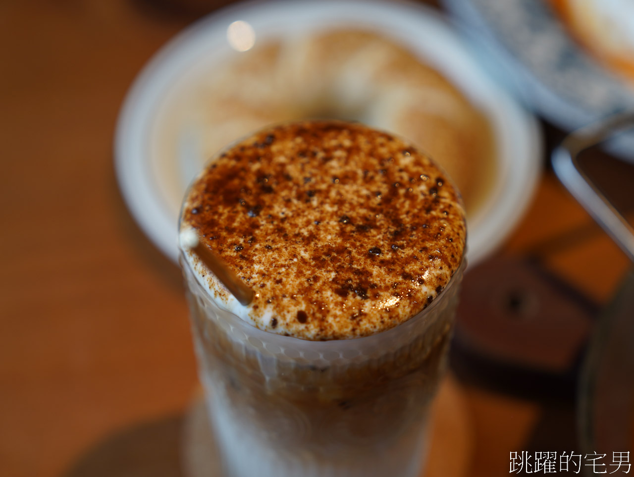 [台北早午餐推薦]Miss V Bakery cafe敦北店-結合、甜點、麵包店的早午餐，酸麵包、自製乳酪，自製奶酪、土耳其特色餐點都有!