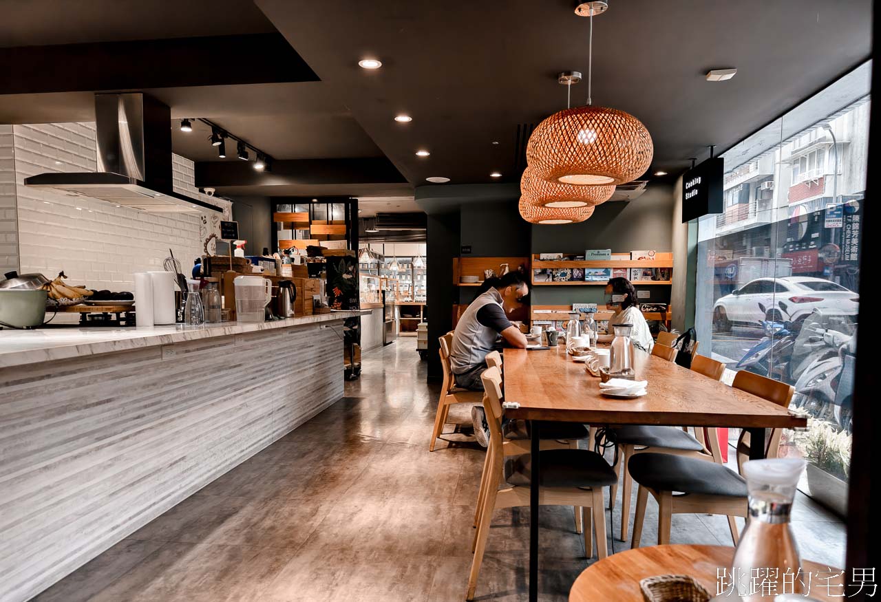 [台北早午餐推薦]Miss V Bakery cafe敦北店-結合、甜點、麵包店的早午餐，酸麵包、自製乳酪，自製奶酪、土耳其特色餐點都有!