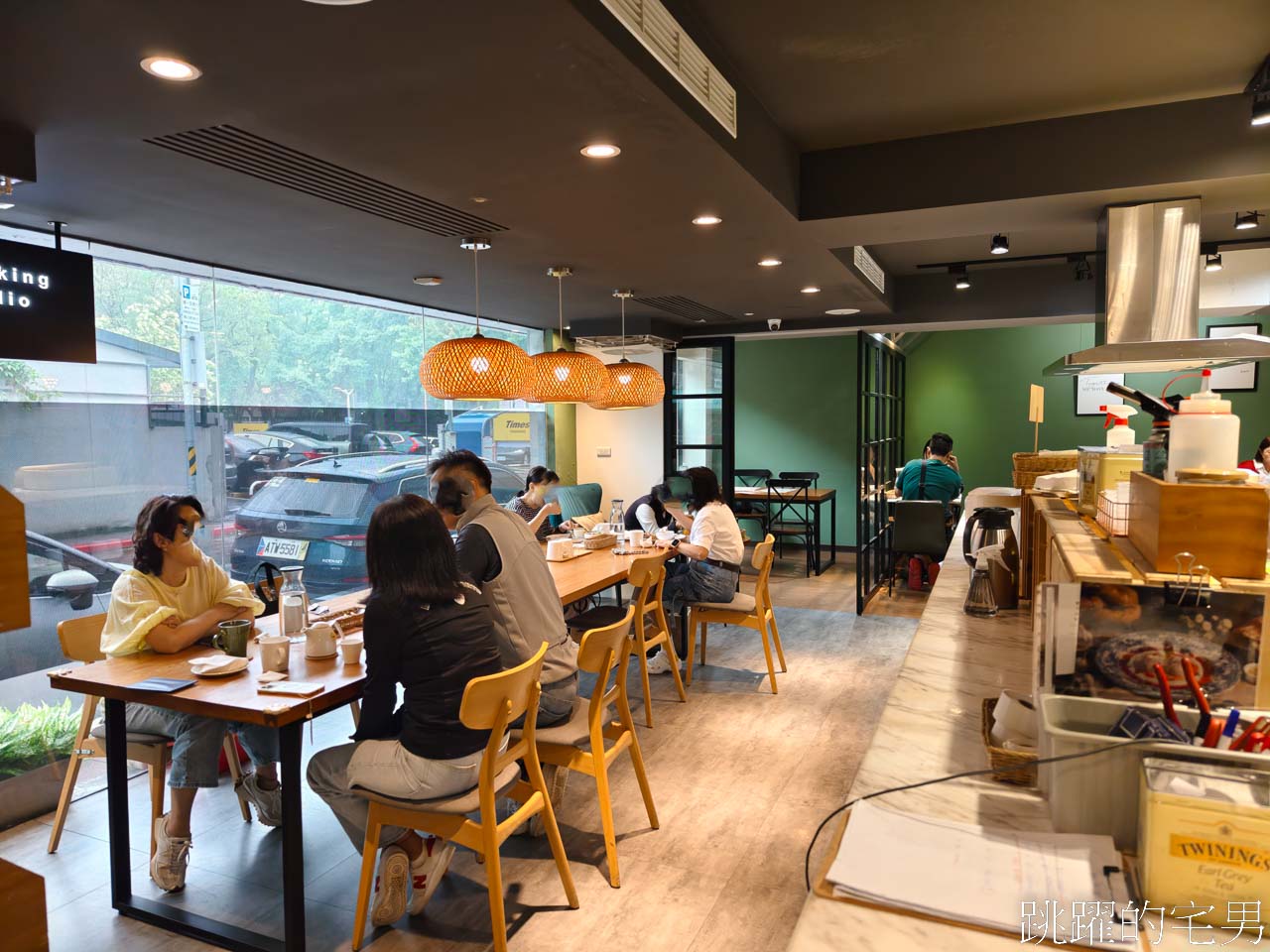[台北早午餐推薦]Miss V Bakery cafe敦北店-結合、甜點、麵包店的早午餐，酸麵包、自製乳酪，自製奶酪、土耳其特色餐點都有!