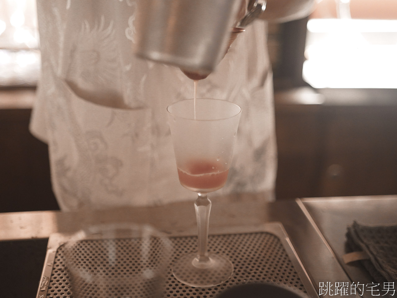 [花蓮酒吧]BAR道草本堂-重視口味的中式硬漢風酒吧