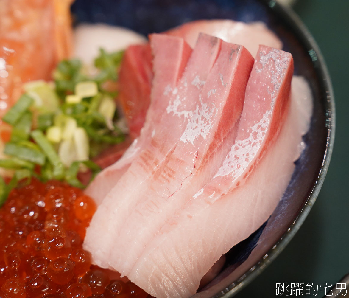 [花蓮美食]季之雲-花蓮日式料理推薦，整條星鰻海鮮丼飯有夠爽，日本厚切豬排超嫩，炸牡蠣絕對必點