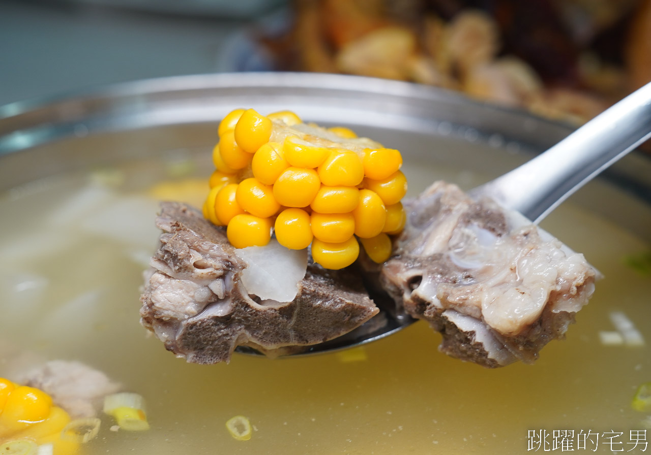 [花蓮吉安美食]阿美煮- 桶仔雞鹹香又多汁，現烤活魚毫無土味又水嫩，入口還有特別香氣，絕對是花蓮烤魚推薦! 花蓮桶仔雞推薦