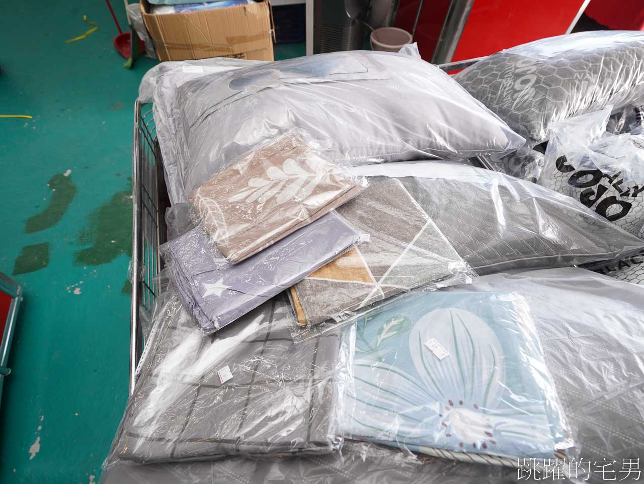 冬季只有這一檔!!  JOJO寢具特賣會花蓮場開跑! 床包枕套組250元起，石墨烯枕頭299元買一送一，床包兩用被四件組只要1000元!
