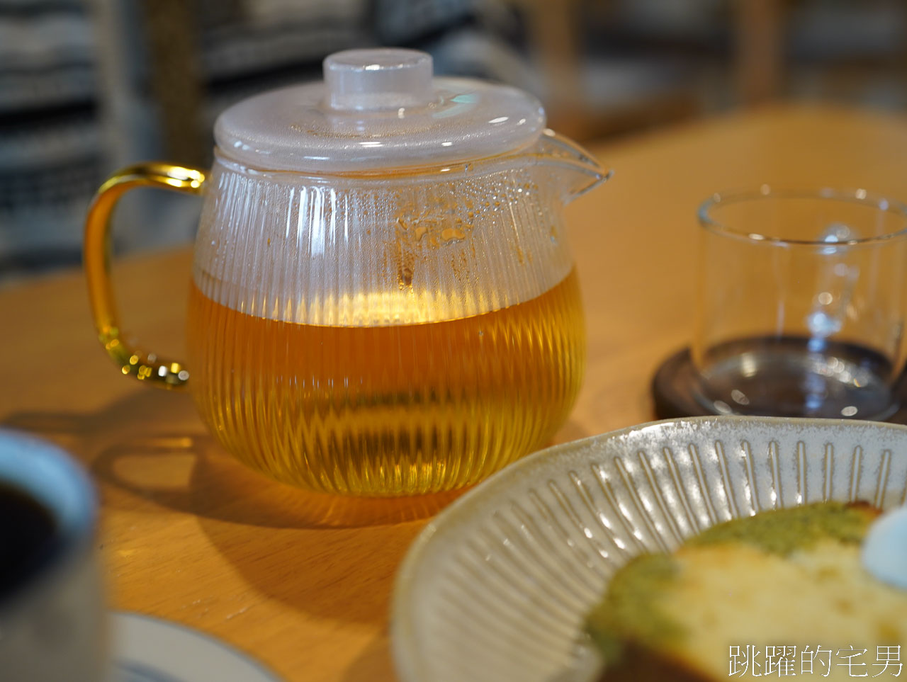 [花蓮景點]花蓮港放送局1944 -松園別館旁1944年就存在的花蓮老電台，重新開放聆聽花蓮聲景，還有咖啡廳跟書店