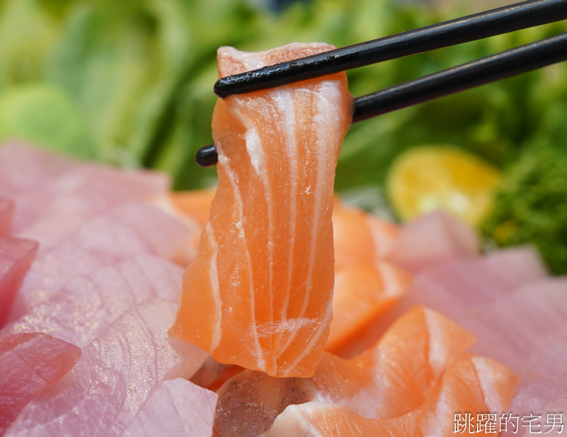 [花蓮年菜]壽豐小吃慶豐店-紅色系年菜喜氣登場，2025花蓮除夕、初二年菜外帶，10人份新鮮活龍蝦就是爽