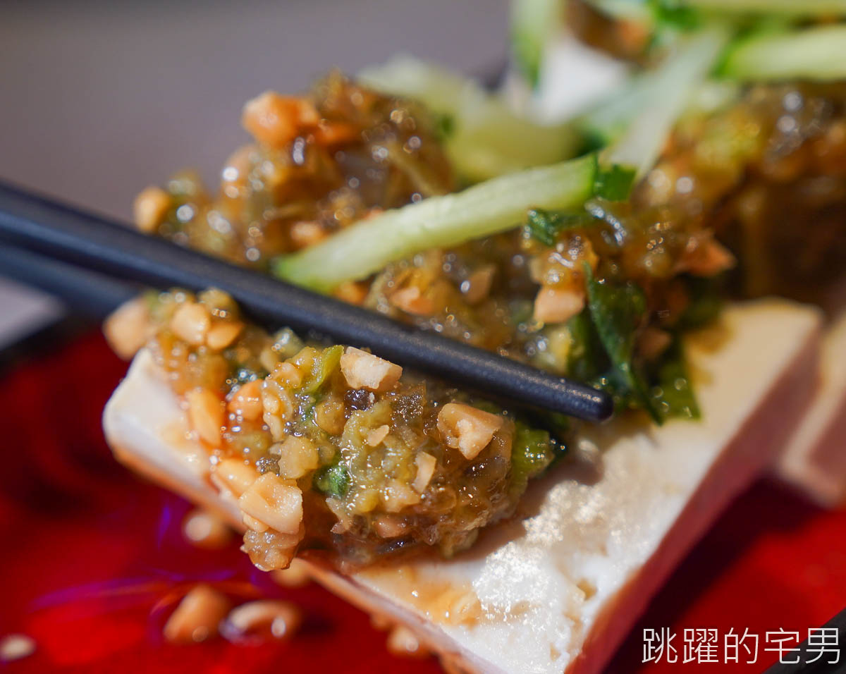 [中山站美食]朝粥幫砂鍋粥與中華料理-冬季必吃! 台北粥生米現滾口感超細膩，各種熱炒必點臭豆腐，台北聚餐餐廳推薦，朝粥幫台北粥推薦