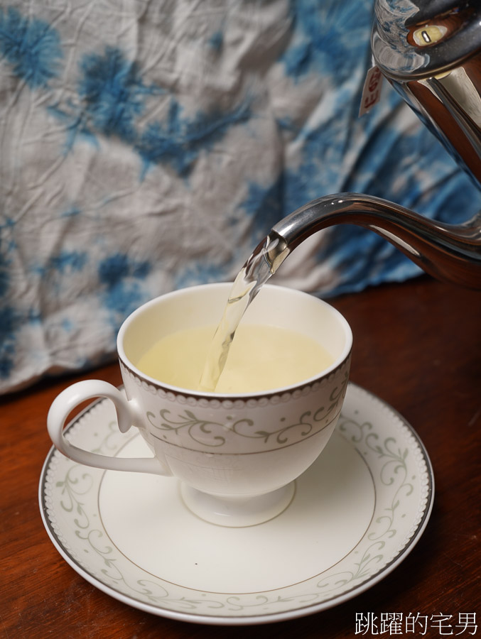 [台北茶行]雋美佳茶業公司-近40年台北茶行價格透明可換貨，超健談年輕2代老闆教你泡茶步驟零失誤，提供客製化茶葉禮盒、5星飯店原葉茶包