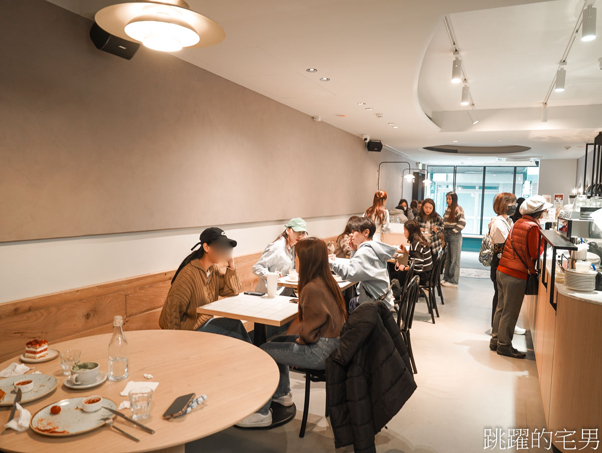 [雙連早午餐]Supranormal Bakery Cafe赤峰店-推薦熱辣蝦仁嫩蛋可頌，蛋塔一早要來買
