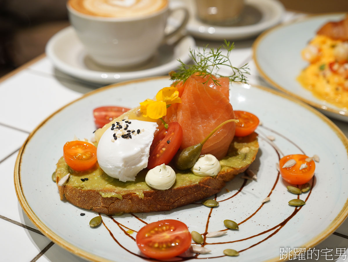 [雙連早午餐]Supranormal Bakery Cafe赤峰店-推薦熱辣蝦仁嫩蛋可頌，蛋塔一早要來買
