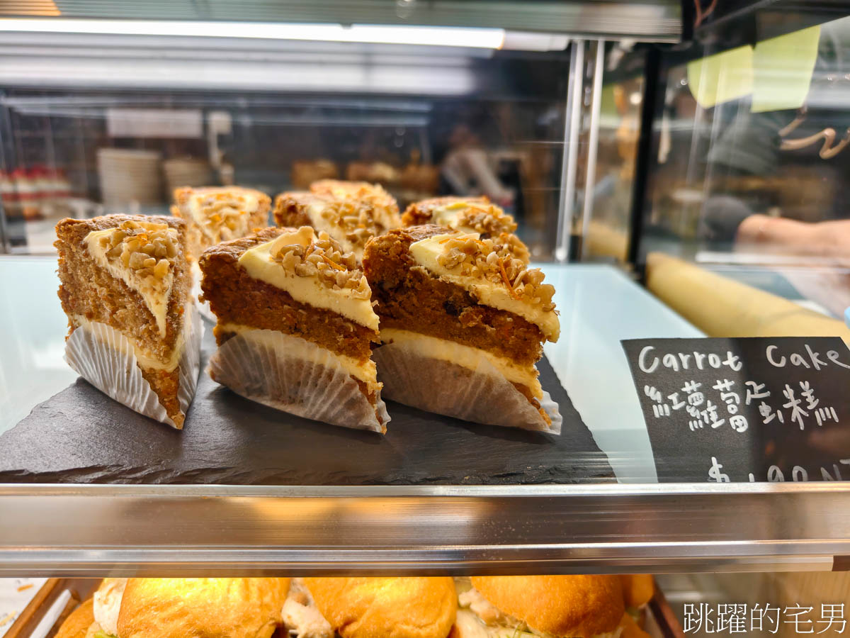 [雙連早午餐]Supranormal Bakery Cafe赤峰店-推薦熱辣蝦仁嫩蛋可頌，蛋塔一早要來買