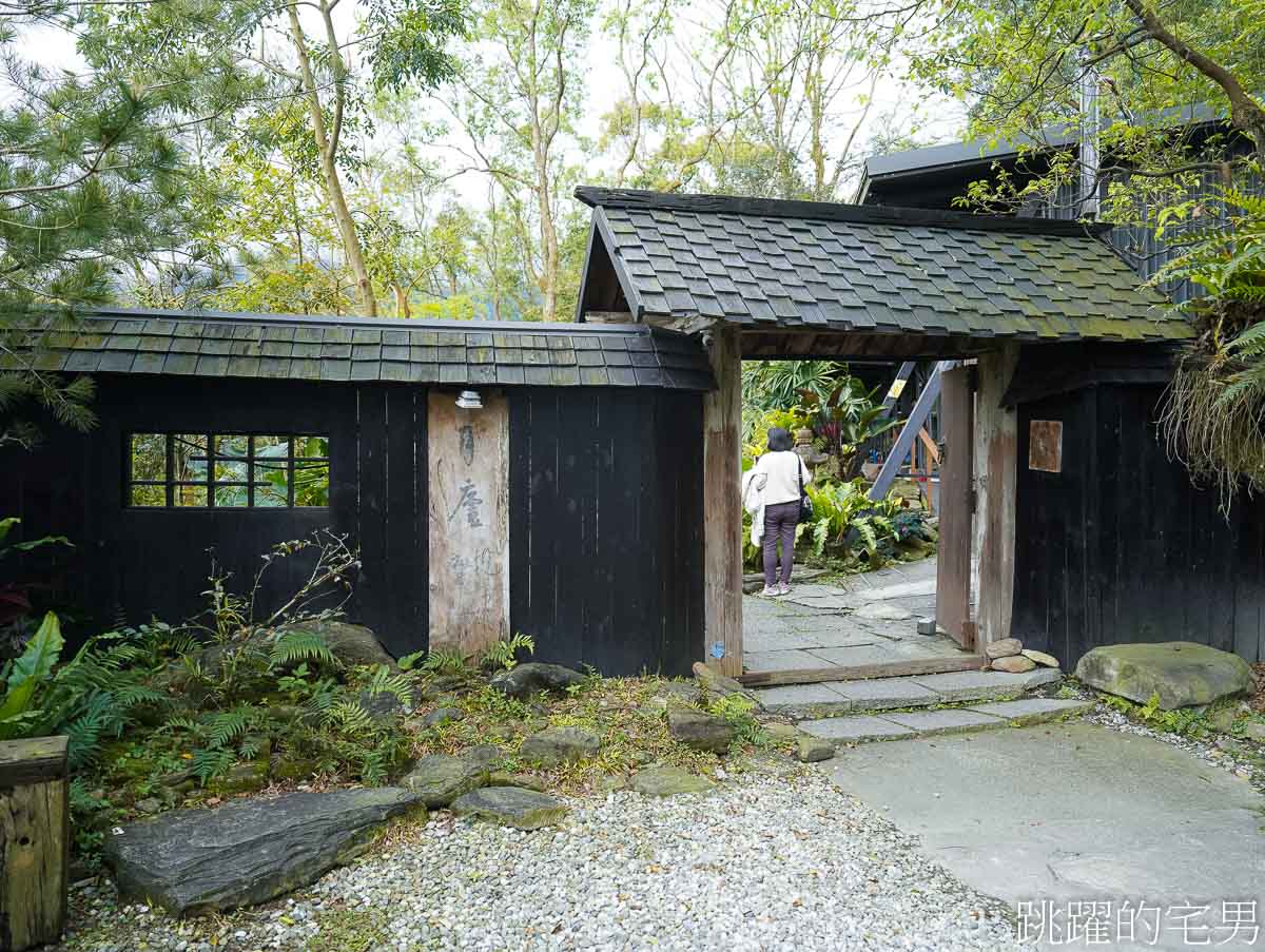 [花蓮景觀餐廳]月廬食堂好吃嗎? 你絕對是問錯人，我吃得不是梅子雞，是這個地方的喜怒哀樂，鳳林美食