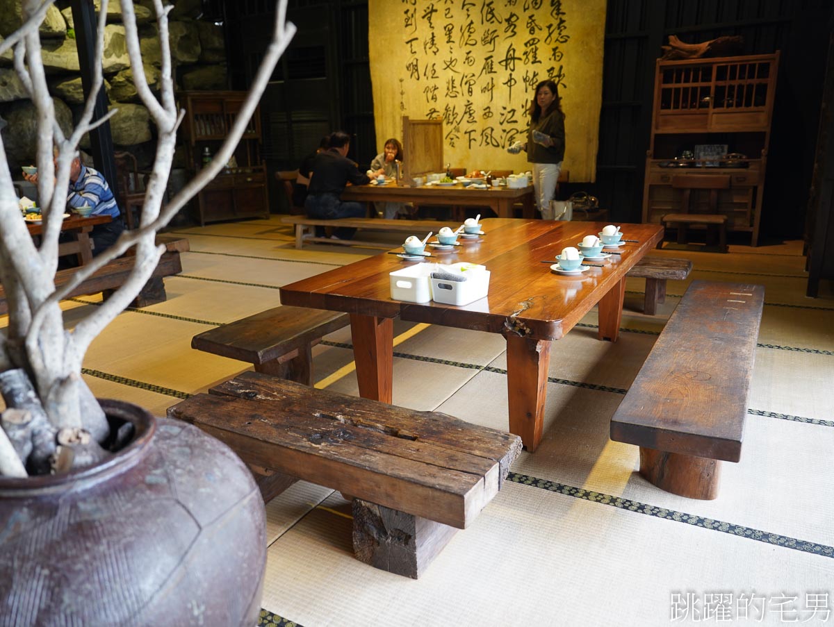 [花蓮景觀餐廳]月廬食堂好吃嗎? 你絕對是問錯人，我吃得不是梅子雞，是這個地方的喜怒哀樂，鳳林美食
