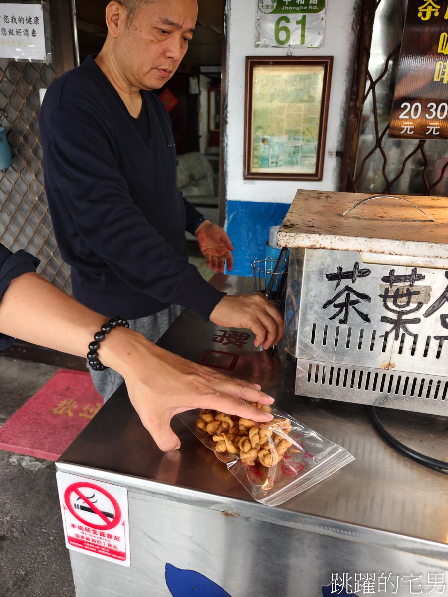 [花蓮景觀餐廳]月廬食堂好吃嗎? 你絕對是問錯人，我吃得不是梅子雞，是這個地方的喜怒哀樂，鳳林美食