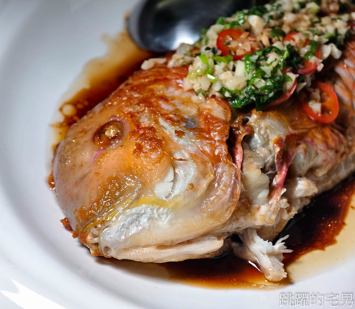 [礁溪美食]享鮮食坊-宜蘭無菜單料理炸鰻魚居然鮮到噴汁，西魯肉連吃3碗停不下， 永鎮海產2代，礁溪海鮮餐廳