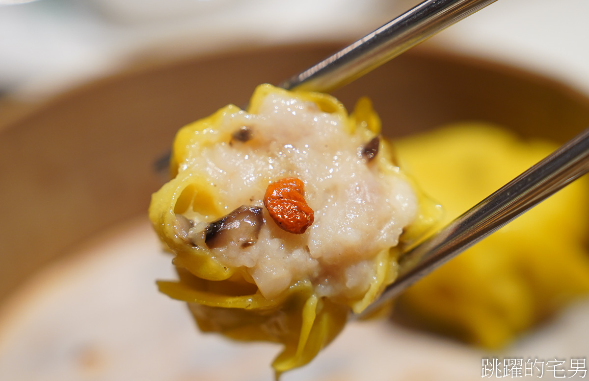 [新店美食]添好運新店裕隆城店-添好運吃到飽食測! 狂吃100道港式點心殘酷排名，眾人推薦必吃「這8道夢幻名單」提供添好運菜單，七張美食