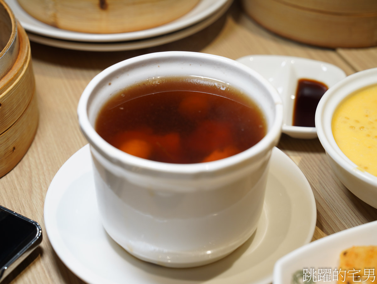 [新店美食]添好運新店裕隆城店-添好運吃到飽食測! 狂吃100道港式點心殘酷排名，眾人推薦必吃「這8道夢幻名單」提供添好運菜單，七張美食
