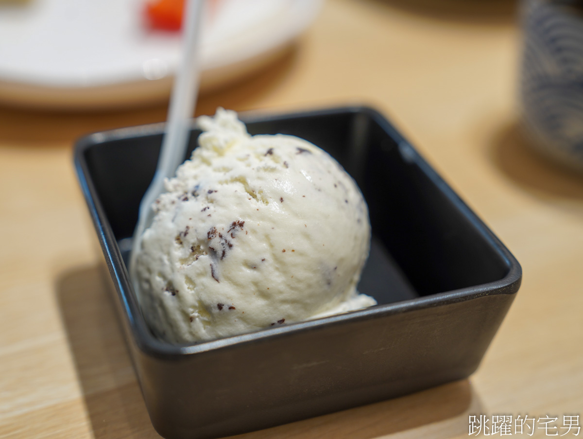 [花蓮美食]栄次郎個人燒肉plus+花蓮中山店-花蓮個人燒肉提供自助吧吃到飽，下午有營業還開到開到凌晨1點半，花蓮宵夜