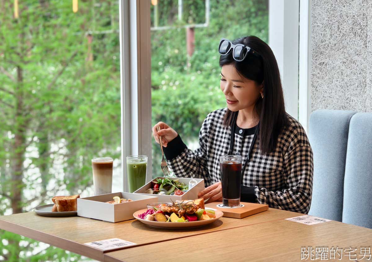 [日月町複合式商場]國道6號最美休息驛站，4層樓網美餐車美食咖啡廳好吃又好拍、TSUTAYA BOOKSTORE 蔦屋書店、伴手禮，南投埔里景點