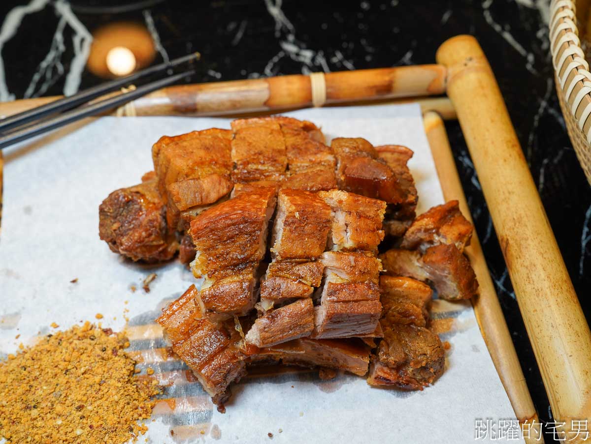 [新北三重美食]安慶小館鐵鍋燉私房菜- 新北市東北菜一位難求，現蒸花捲、撈拌海鮮、紅燒鵝肉馬鈴薯粉條好好吃