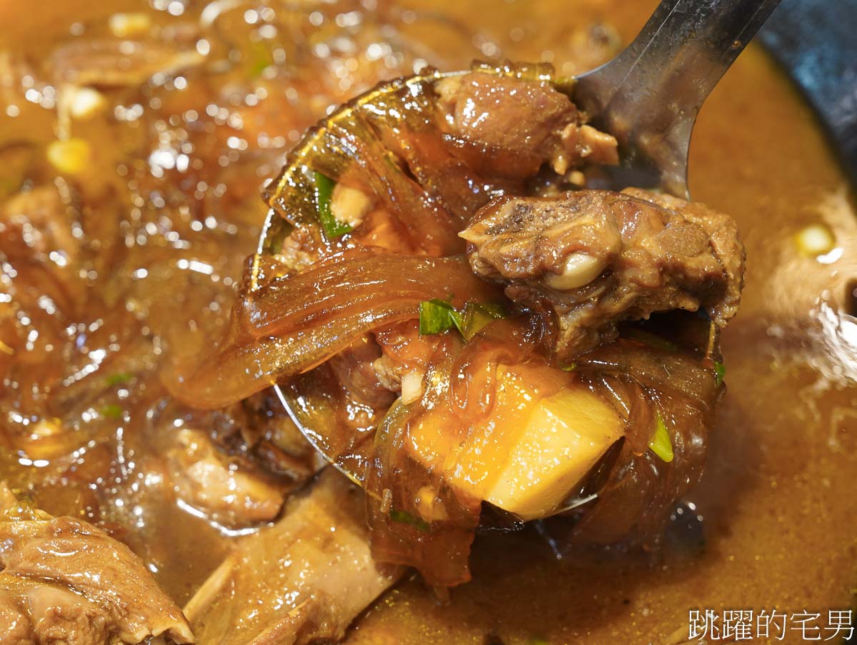 [新北三重美食]安慶小館鐵鍋燉私房菜- 新北市東北菜一位難求，現蒸花捲、撈拌海鮮、紅燒鵝肉馬鈴薯粉條好好吃
