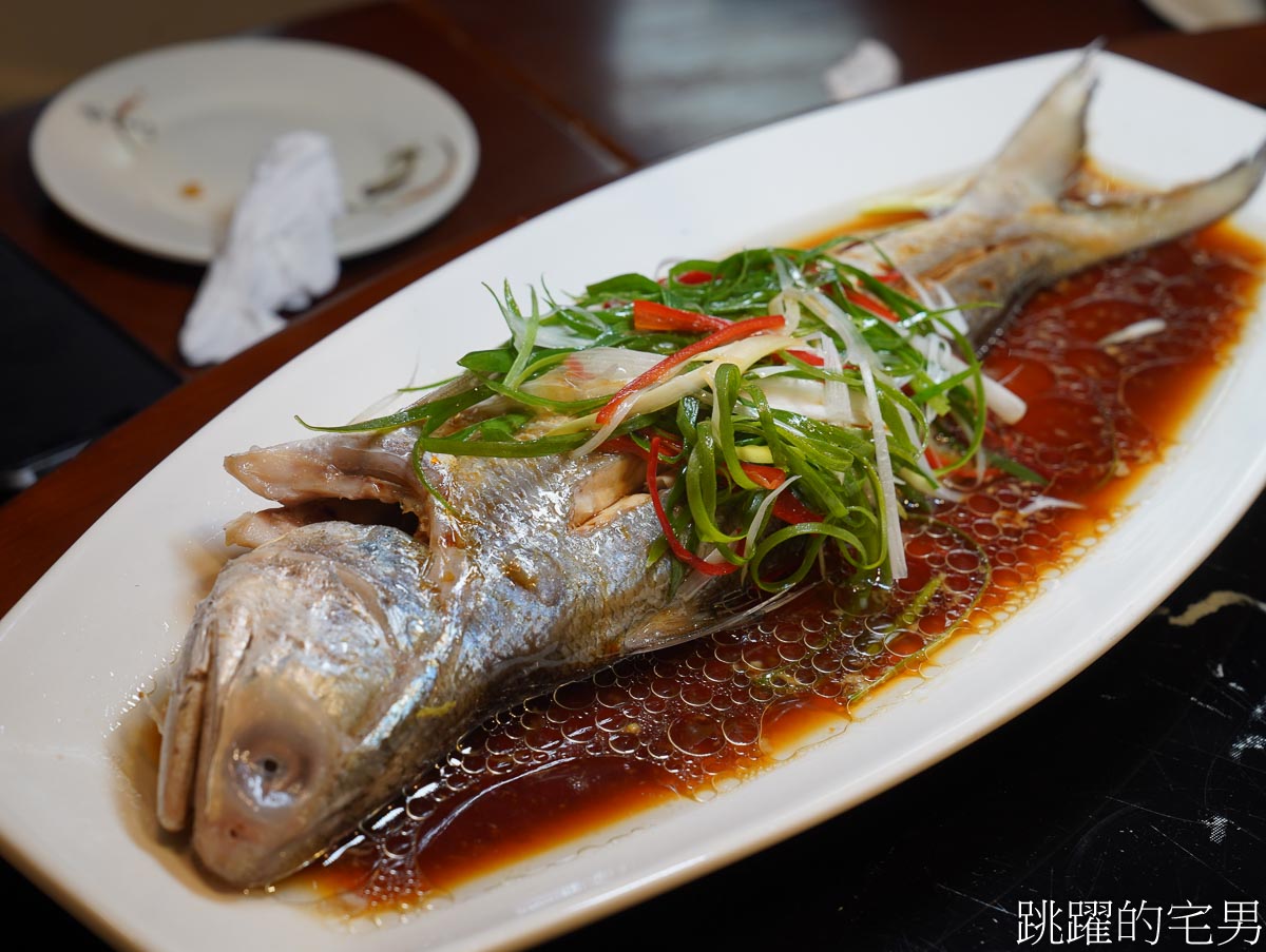 [新北三重美食]安慶小館鐵鍋燉私房菜- 新北市東北菜一位難求，現蒸花捲、撈拌海鮮、紅燒鵝肉馬鈴薯粉條好好吃