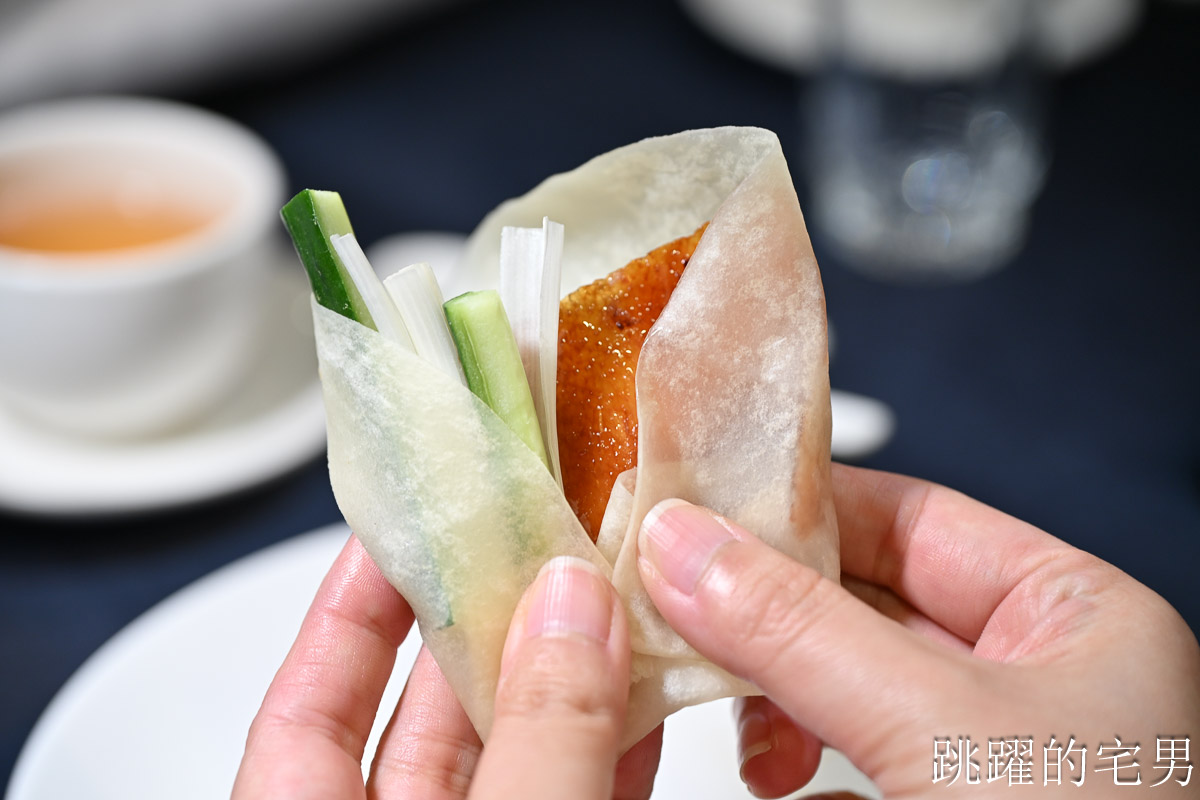 [中山區美食]彭園創始店-超過一甲子台北聚餐餐廳，極品蔥燒大婆參、砂鍋干貝花膠、甜在心紅棗麻糬，陳鴻人也太客氣