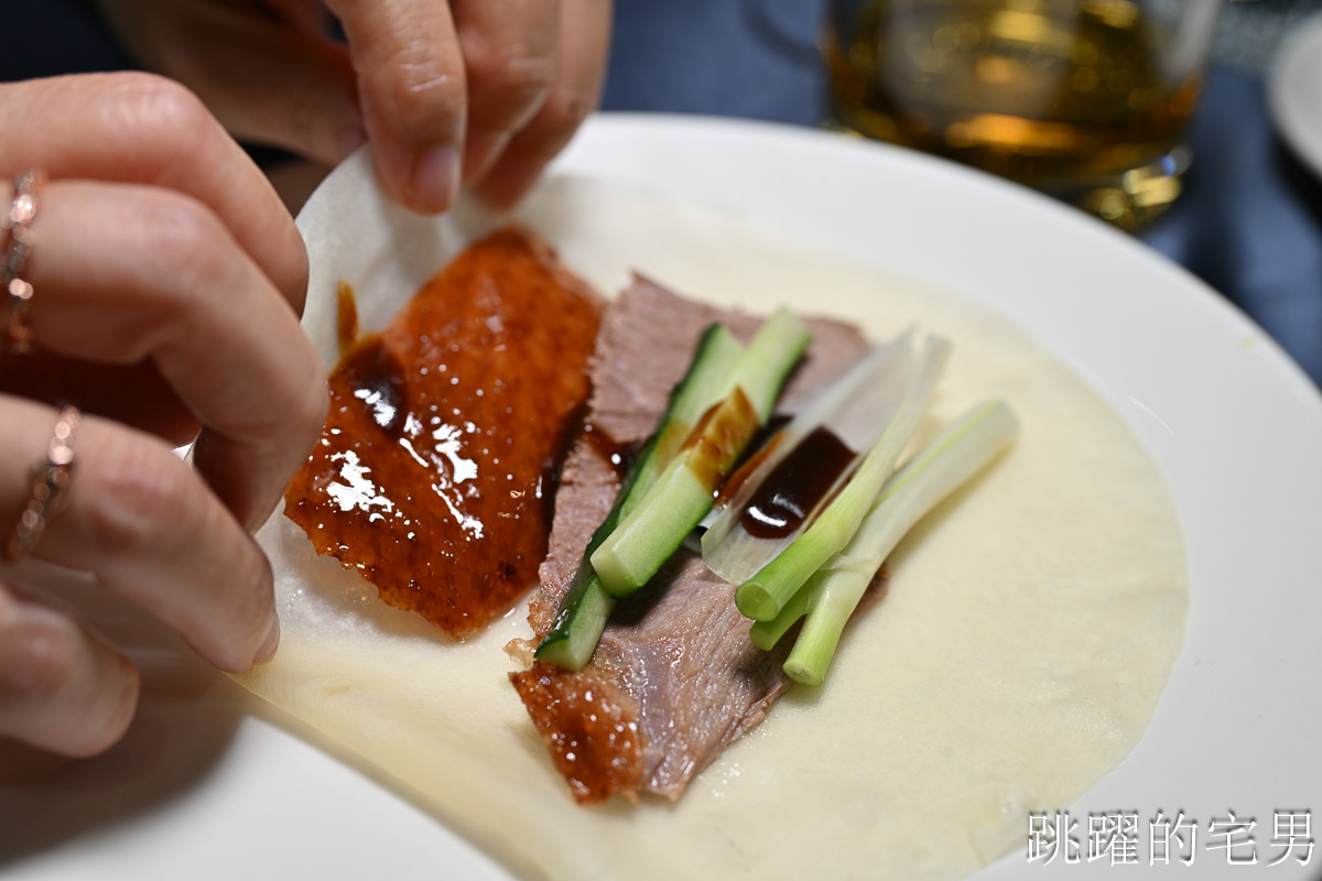 [中山區美食]彭園創始店-超過一甲子台北聚餐餐廳，極品蔥燒大婆參、砂鍋干貝花膠、甜在心紅棗麻糬，陳鴻人也太客氣