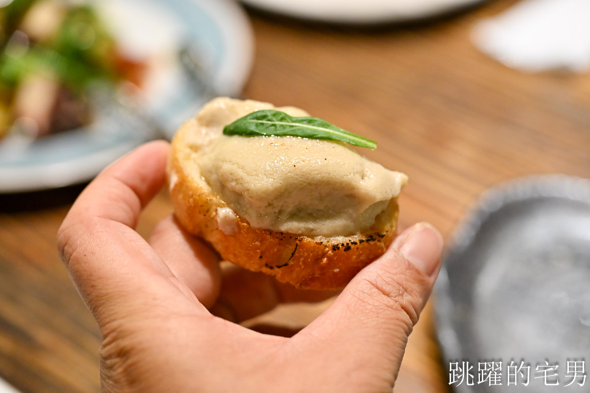 [小巨蛋美食]花滔廚房-台北餐酒館免開瓶費超佛心，墨魚燉飯、提拉米蘇太好吃了，義大利菜牛肚、雞胗竟然可以這樣做，松山餐酒館推薦