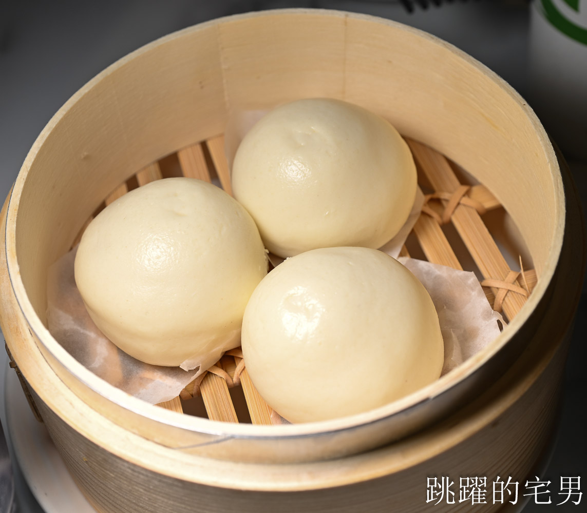 中壢大江購物中心驚喜大爆發！2025年中慶優惠資訊，打卡＋優惠＋新品牌一網打盡！讓你一進去就逛到不想出來！全年免費停車，大江才是真正的桃園之光，朋友吃飯社交最佳場所、悠遊遊逛街城