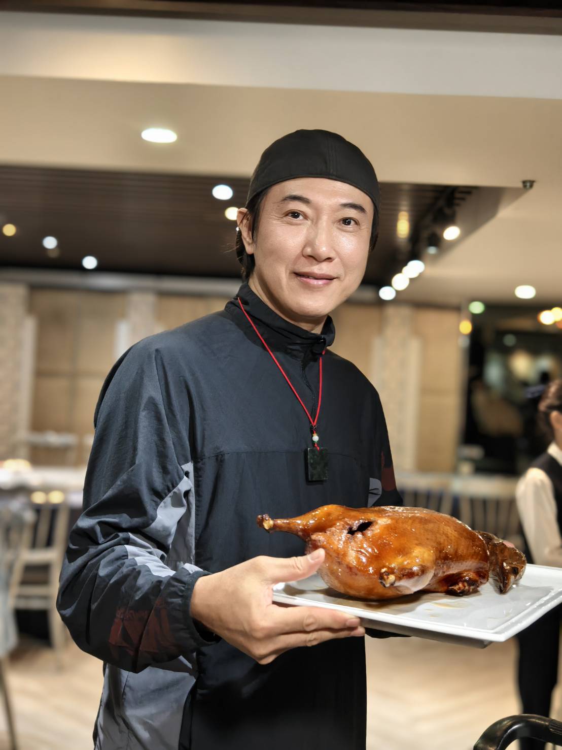 [中山區美食]彭園創始店-超過一甲子台北聚餐餐廳，極品蔥燒大婆參、砂鍋干貝花膠、甜在心紅棗麻糬，陳鴻人也太客氣