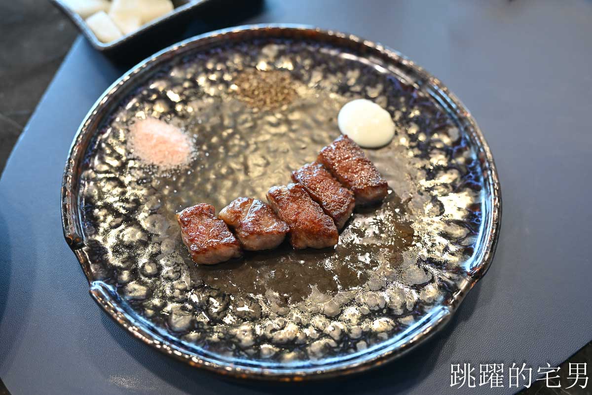 [台北景觀餐廳]明水然・樂-淡水景觀店-捷運走路5分鐘即可到，台北約會餐廳推薦，山景絕美景色心曠神怡，連續三年『此生必嚐十大高CP值無菜單鐵板燒！』網路溫度計冠軍，淡水景觀餐廳推薦