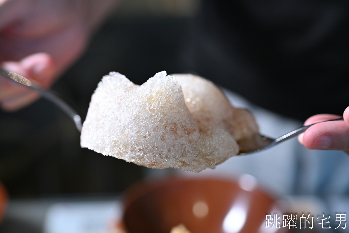 [花蓮冰店]凍涼小舖-季節限定超巨芒果冰還能免費加冰糖水煉乳，粉圓冰只要30元有夠爽