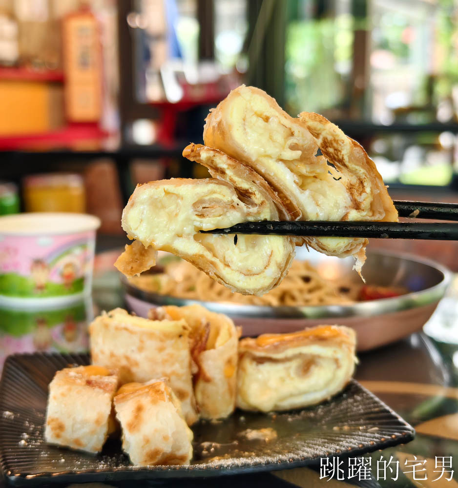[花蓮秀林早餐]早醒早餐店-大片綠色植栽映入眼簾，秀林部落裡悠閒早午餐，阿嬤ㄟ炒麵、起司蛋餅必點