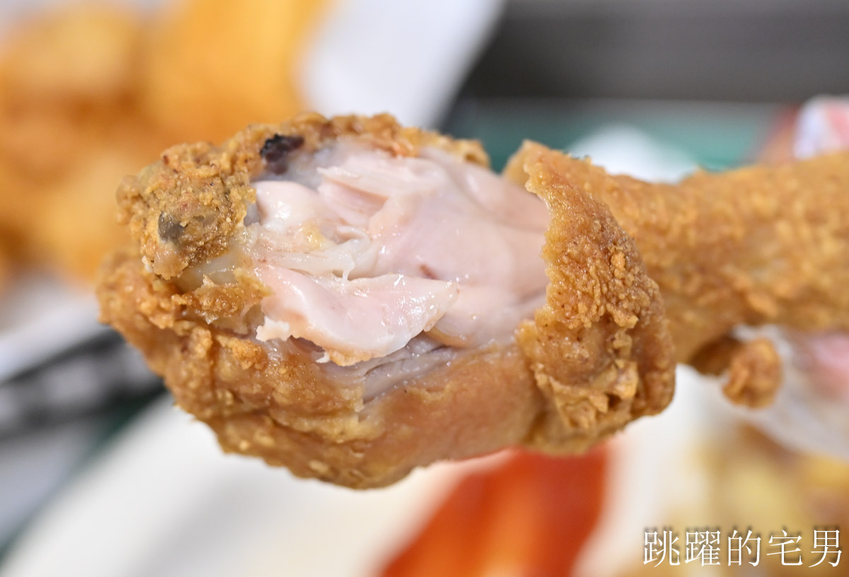 [沙巴亞庇美食推薦]BORENOS Fried Chicken-沙巴24小時炸雞店實測， 人氣爆棚的罪惡宵夜，亞庇炸雞也太香了吧，還有炸全雞