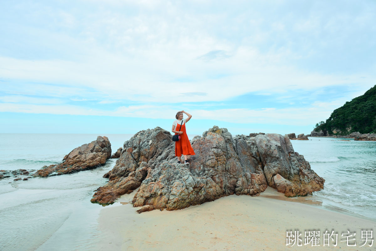 [鳥取景點推薦]海水透明度達居然能達25公尺，日本海灘日本鳥取旅遊攻略，5個必去岩美町浦富海岸景點，自駕、電車、票劵
