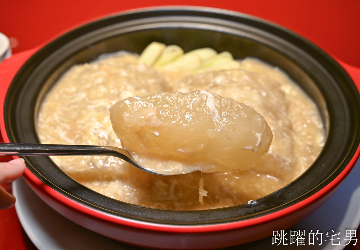 [小巨蛋美食]麟聚Lin Ju Modern Chinese Cuisine-台北米其林推薦粵菜推出中午10人15000元+10%還有包廂，28天金牌脆嫩小乳鴨、野生大虎蝦超級好吃，台北粵菜推薦