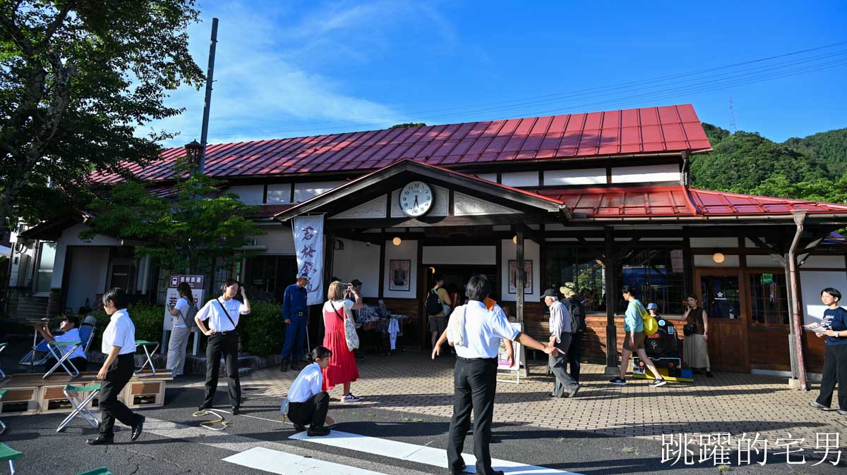 [鳥取旅遊]鳥取若櫻鐵道-不虛此行! 我在若櫻站參加日本煙火大會，第一次聽日本高中吹奏樂部現場演奏，感動熱鬧非凡