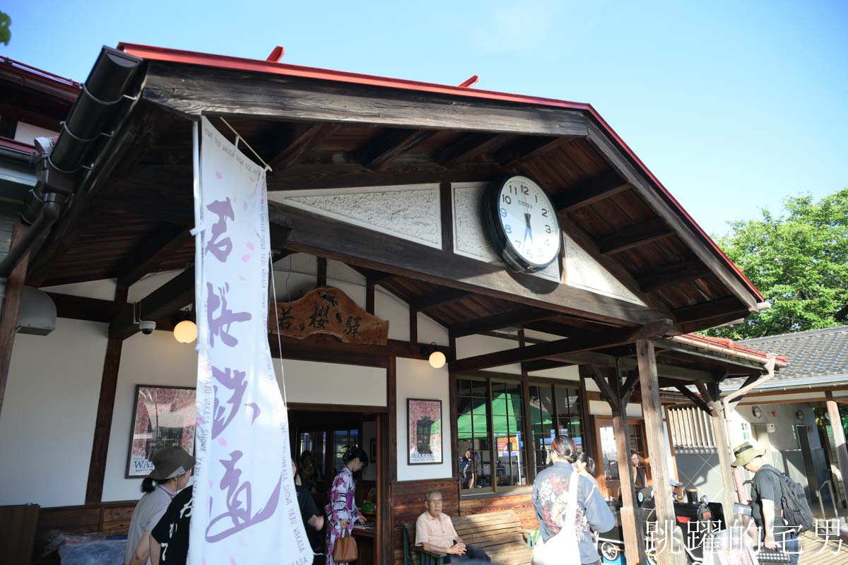 [鳥取旅遊]鳥取若櫻鐵道-不虛此行! 我在若櫻站參加日本煙火大會，第一次聽日本高中吹奏樂部現場演奏，感動熱鬧非凡