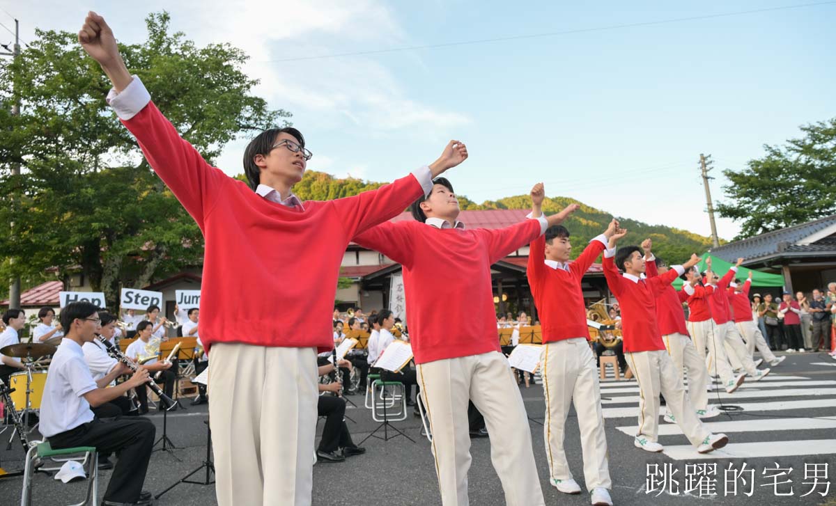 [鳥取旅遊]鳥取若櫻鐵道-不虛此行! 我在若櫻站參加日本煙火大會，第一次聽日本高中吹奏樂部現場演奏，感動熱鬧非凡