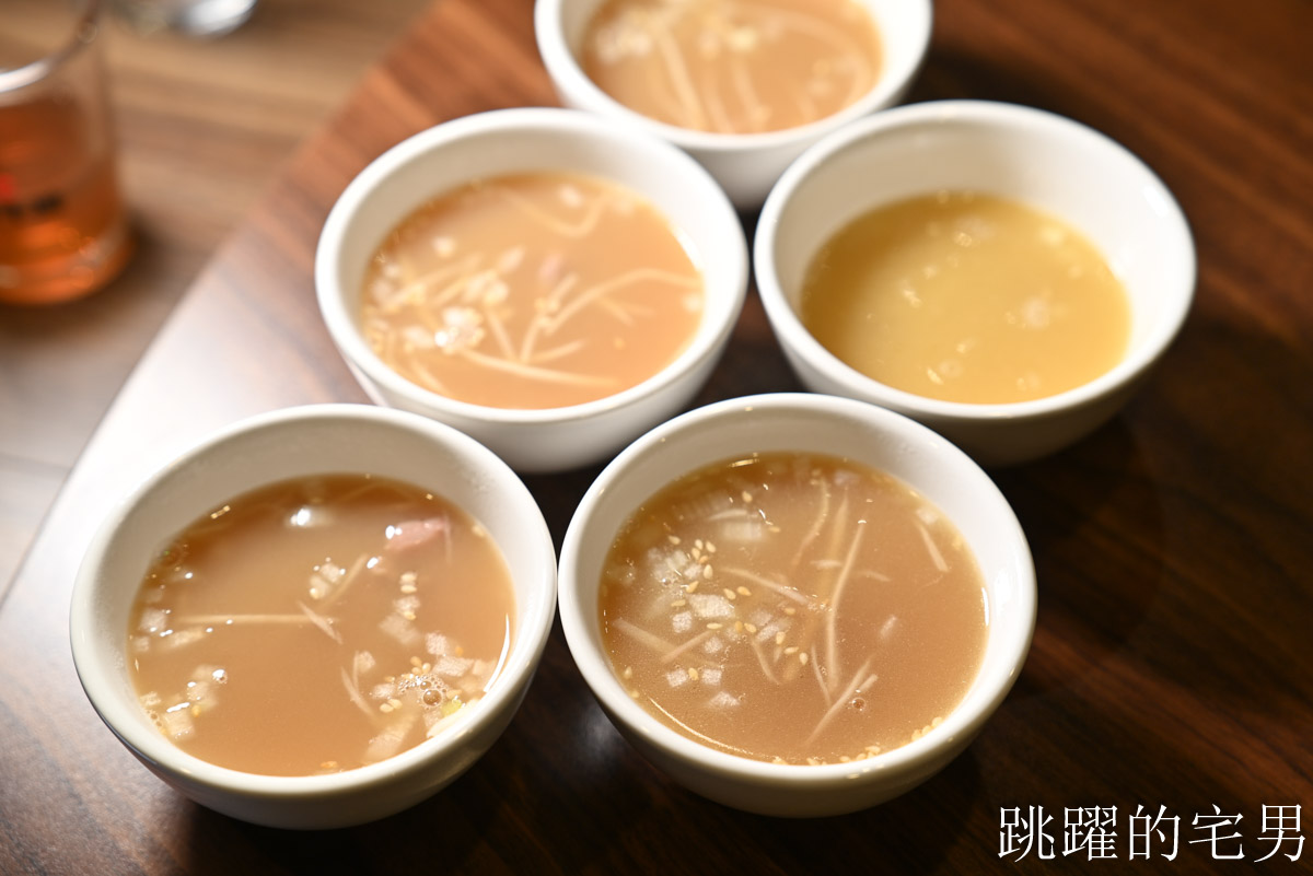[民生社區美食推薦]潮牛殿溫體牛創意鍋物-橫膈膜小里肌越嚼越甜，獨特湯頭濃郁到就是拉麵湯，還能免費加，熱炒商午通通有，台北溫體牛火鍋推薦厚白牛骨鍋