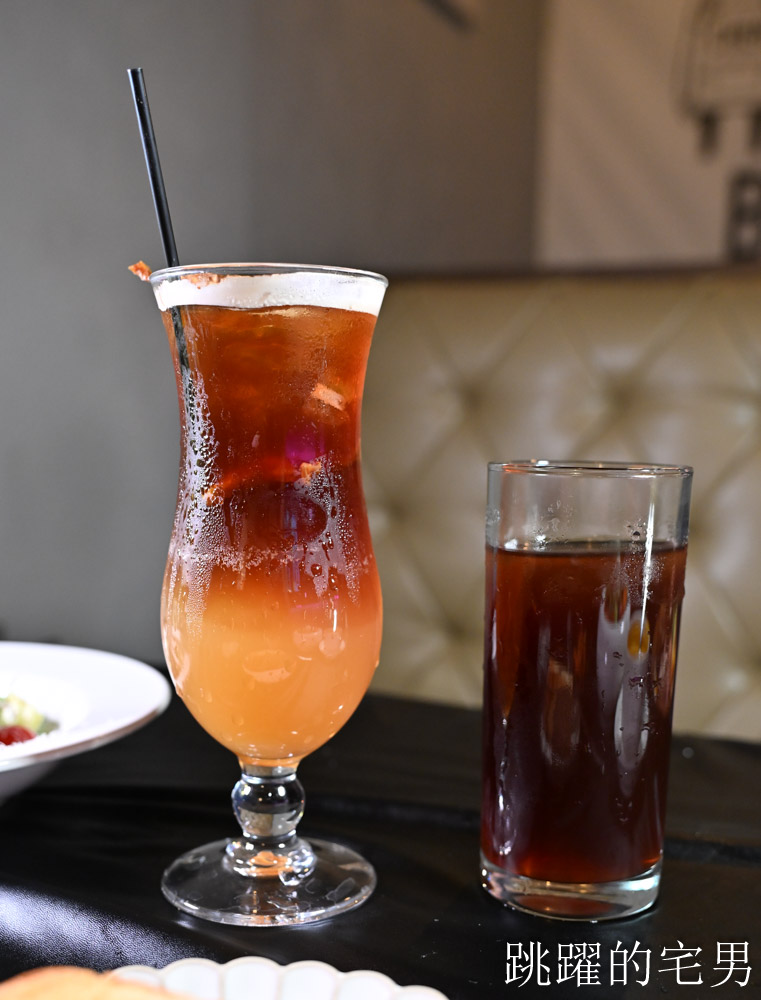 [花蓮玉里美食]臣佳立業餐酒館-玉里餐酒館烤雞好吃到令人驚艷 ! 超酒提拉米蘇必吃，海鮮煙花女義大利麵香辣十足