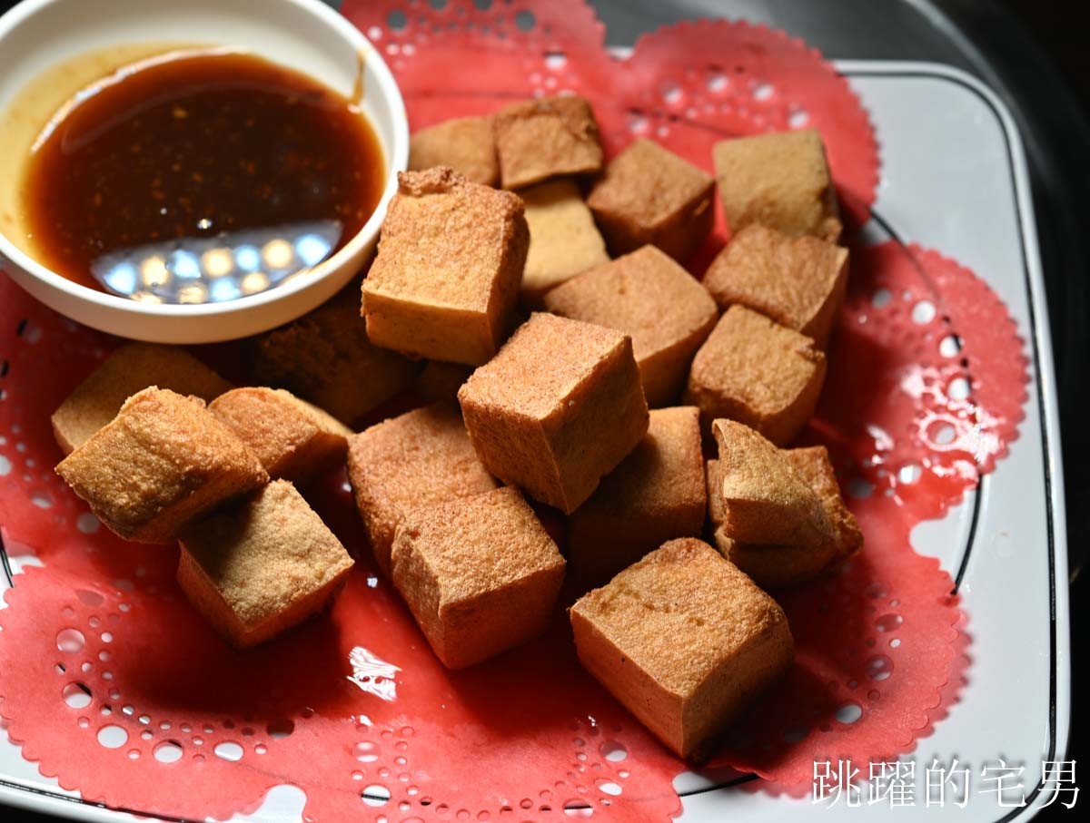 [花蓮美食]佰元熱炒複合式餐飲-花蓮百元熱炒99元起，免費白飯還有石頭火鍋