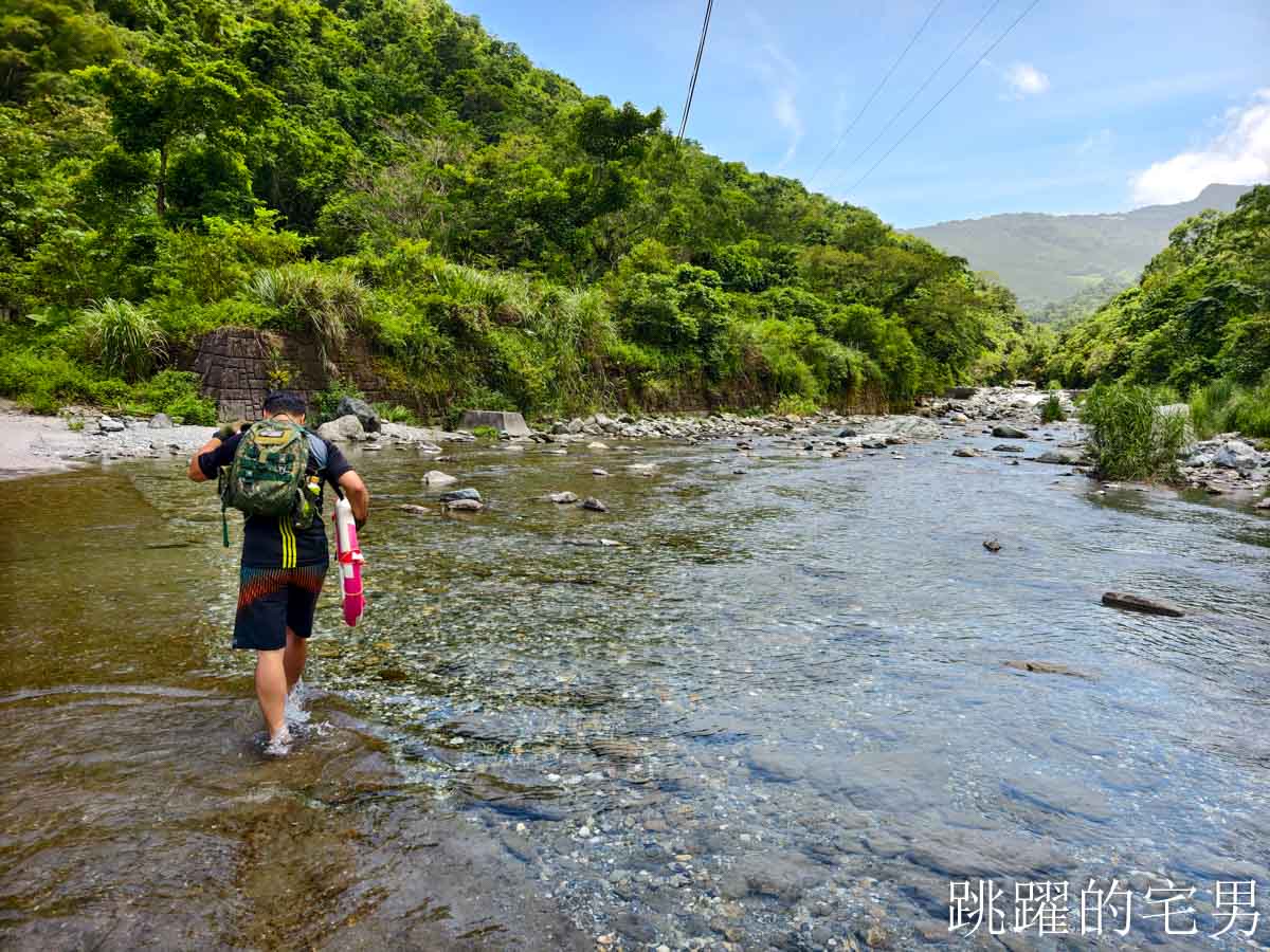[壽豐景點]白鮑溪戲水點-花蓮秘境峽谷，湛藍溪水充滿神秘感，花蓮人溪邊玩水的好地方，白鮑溪親水園區，花蓮玩水景點推薦