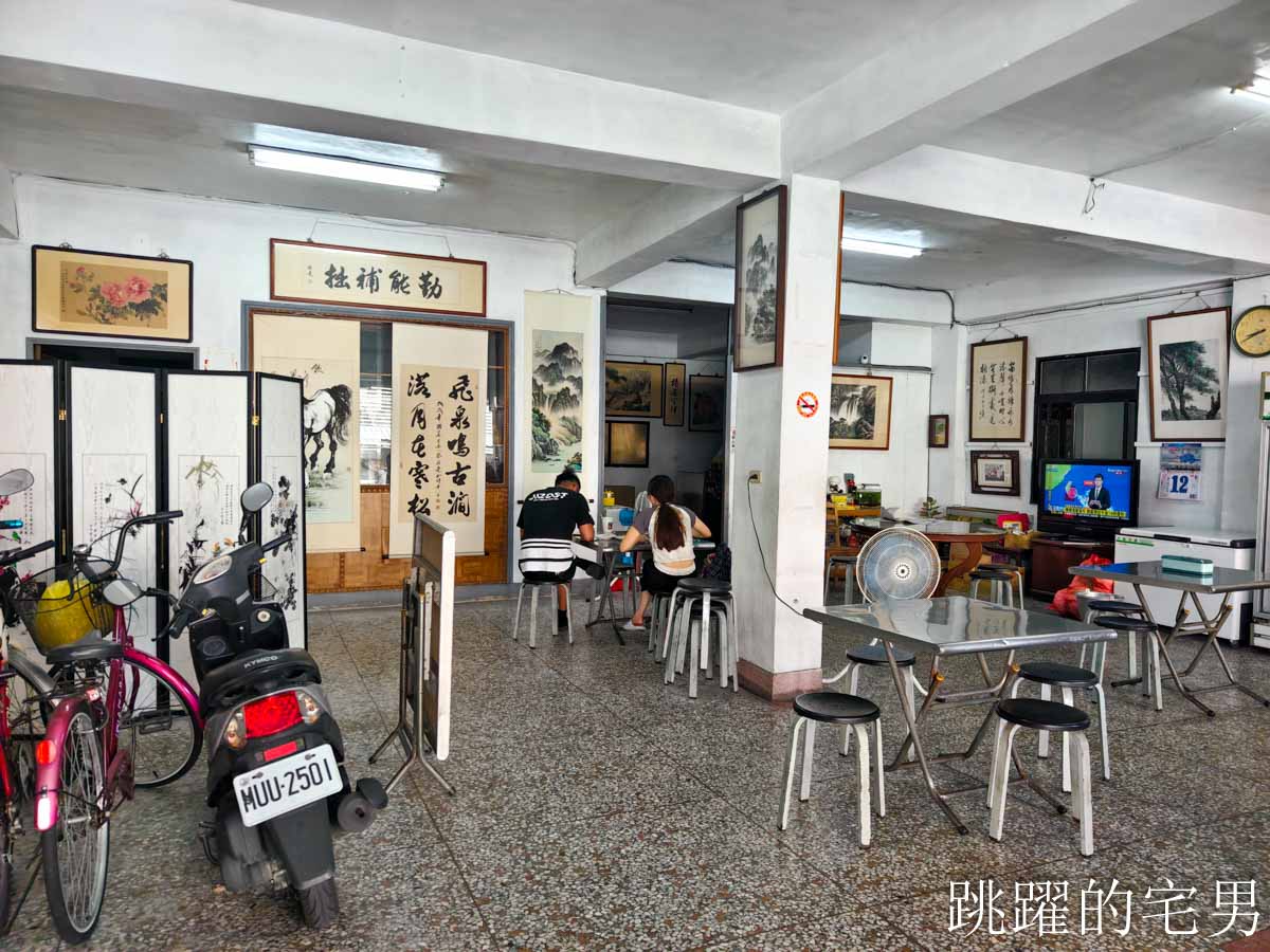 [花蓮吉安早餐]仁芳早點(仁里三街古早味早餐)-超過60年花蓮早餐靠得是功夫，充滿鑊氣現炒麵一吃就愛上，盤子都沒有油