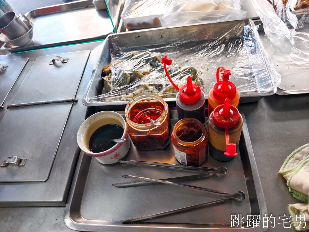 [花蓮吉安早餐]仁芳早點(仁里三街古早味早餐)-超過60年花蓮早餐靠得是功夫，充滿鑊氣現炒麵一吃就愛上，盤子都沒有油