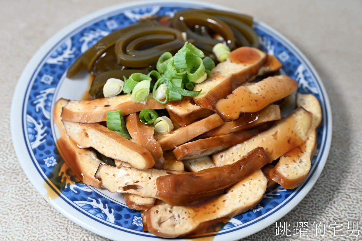 [花蓮美食]愛朱家(原中山路無名麵店)-大份量花蓮60年麵店  傳承三代花蓮小吃