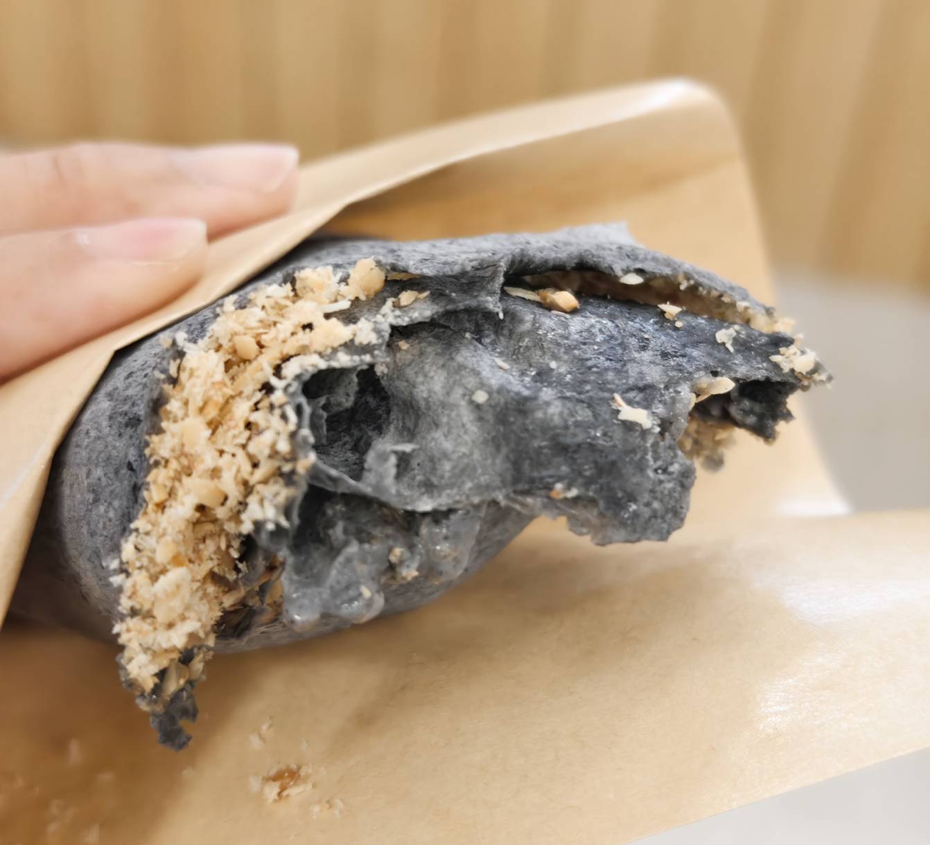 [花蓮冰店]花蓮冰棧重新裝潢，真材實料水果綿綿冰! 不定期與洄游潤餅推出花生捲冰