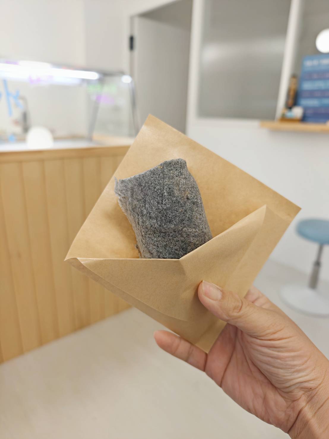 [花蓮冰店]花蓮冰棧重新裝潢，真材實料水果綿綿冰! 不定期與洄游潤餅推出花生捲冰