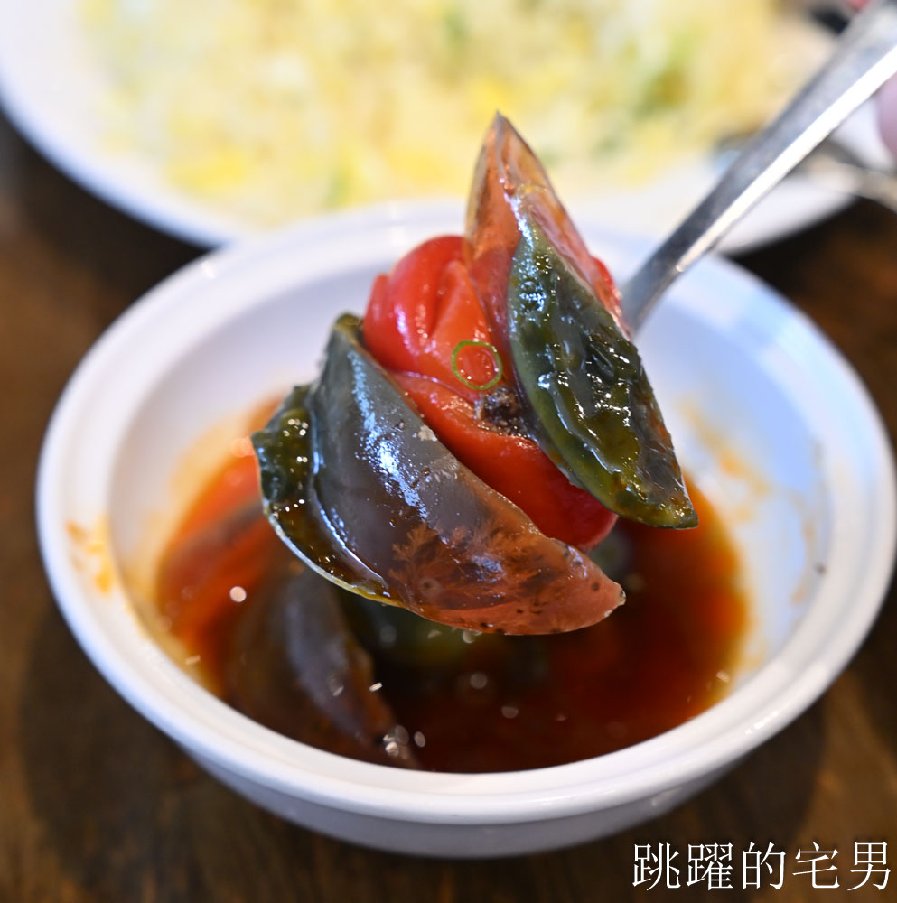 [五草車中華食館南昌店]台北炒飯推薦，清爽蛋香粒粒分明碎金飯必須大推! 排骨蝦仁都是招牌，古亭美食